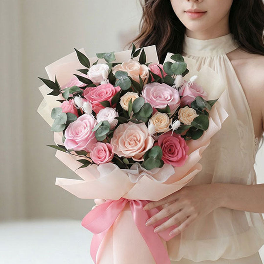 Premium Everlasting Blush Garden Rose Bouquet