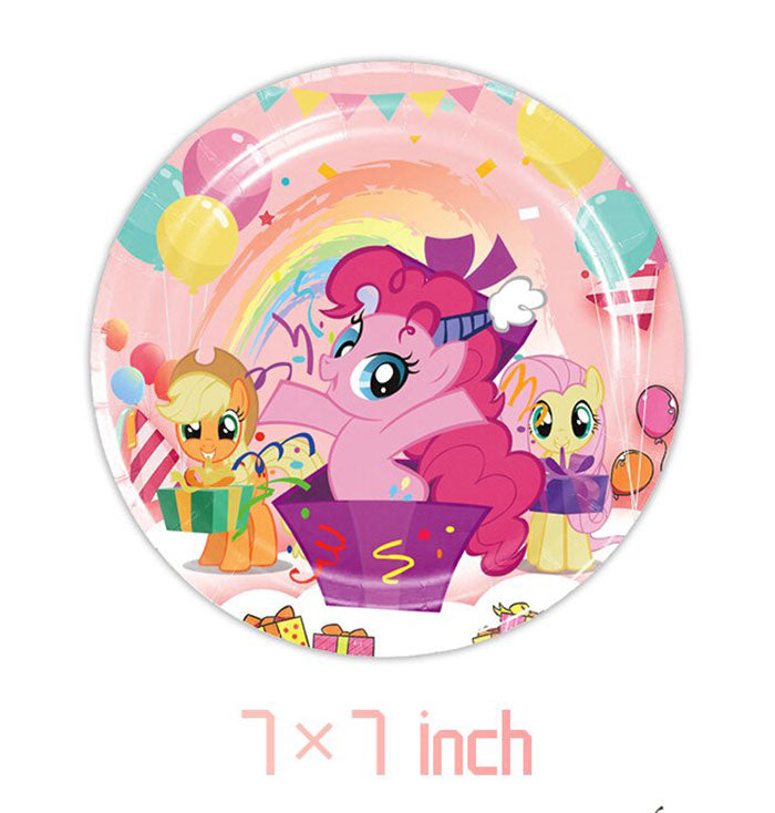 My Little Pony Magicland Party Plates featuring the favourite cutie Pinkie Pie!