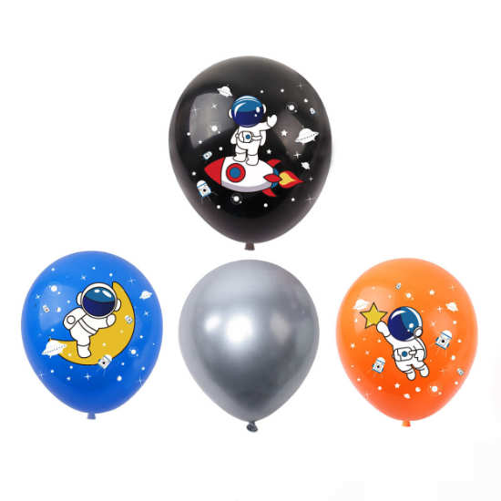 Astronaut Printed Latex Balloons for a colourful party decoration. Filled them up with helium and have the beautiful balloons floating around.