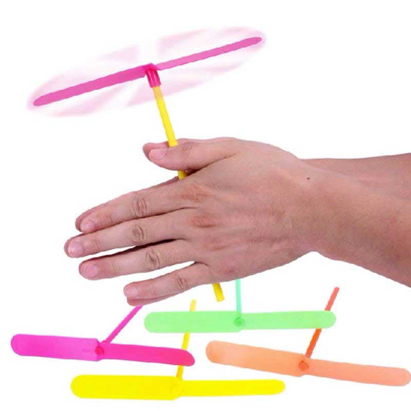 Flying dragonflies are so fun, spin them off and see them hover around.