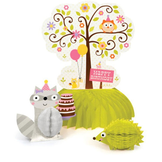 Have your cake table nicely decorated with this cute centerpiece set with the racoon and hadgehog for your Woodlands themed party 