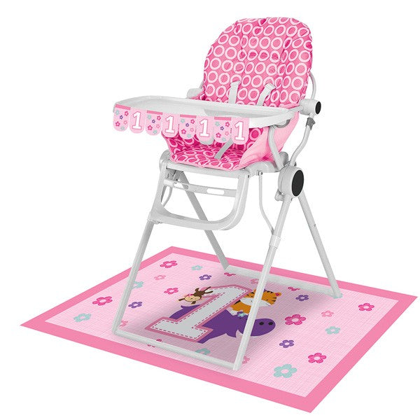 Create a picture perfect scene that catches all the spills with the 1st Birthday Girl High Chair Kit.