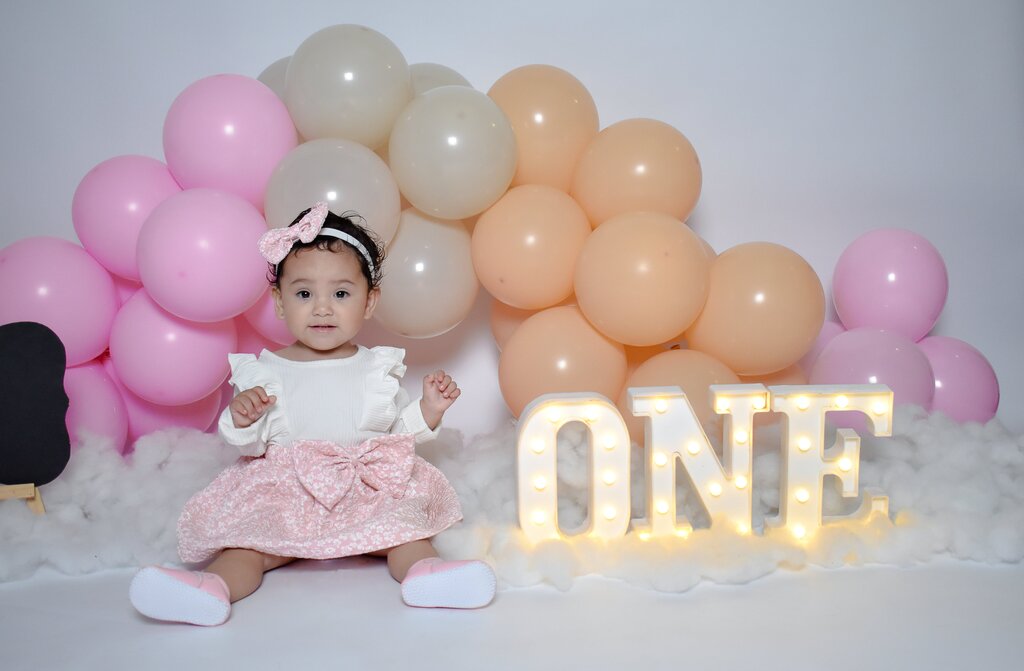 baby girl's first birthday