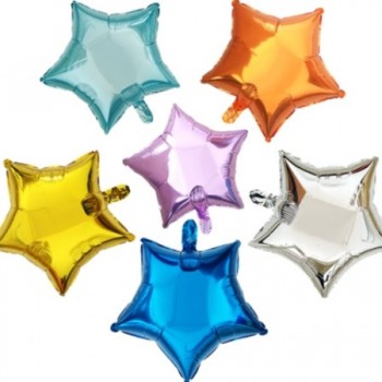 Decorate your party with stars or hearts in glittery foil balloons filled with helium.