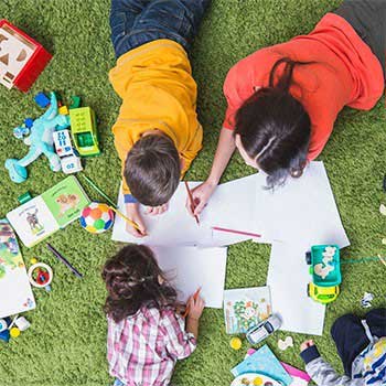 Party Favors & Games