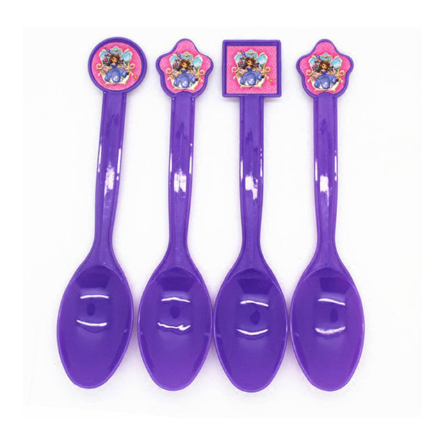 Sofia purple party spoons to make the lovely cake taste even yummier!