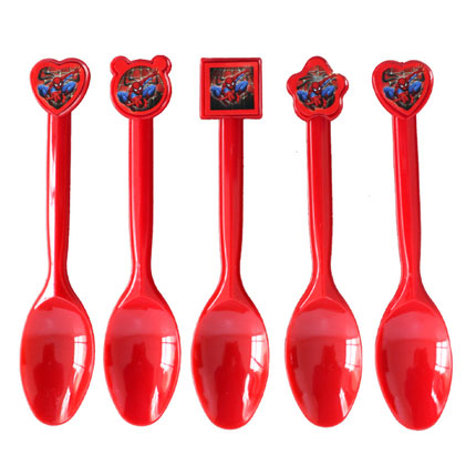 Spiderman themed Spoons for the guest to enjoy the yummy desserts with.