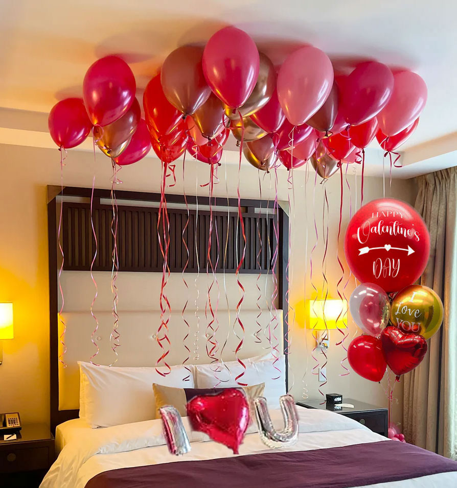 Valentine's Day DIY Room Decoration Package