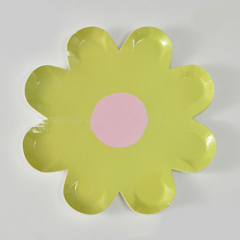 7" Chartreuse Flower Paper Plates (10pc)