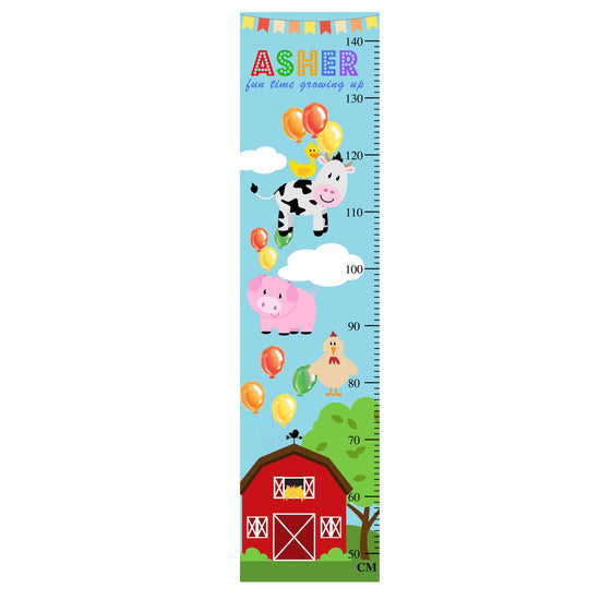 Barnyard animals floating around with helium balloons. Create a great atmosphere for your boy or girl in the bedroom with this nicely decorated growth chart.