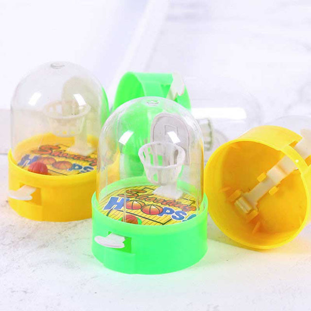 Mini hand held bsaketball game