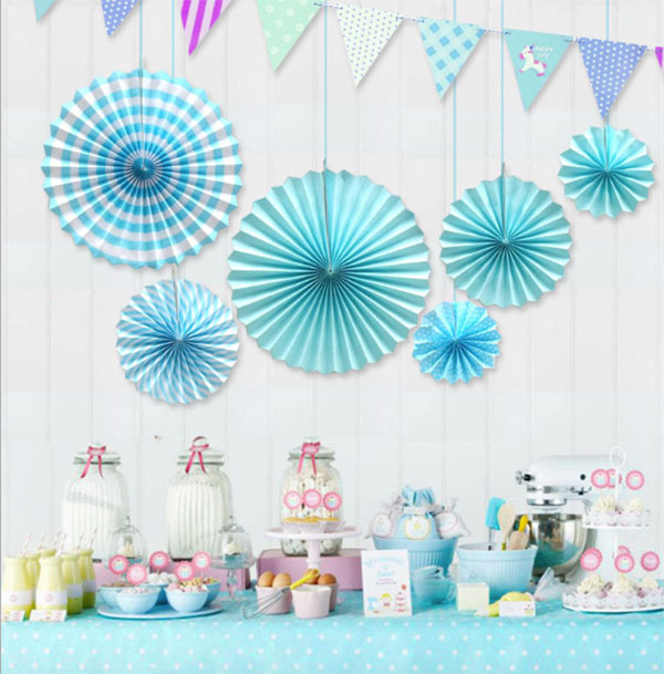 Load image into Gallery viewer, Light Blue fan set to dress up the dessert table. Makes sweet even sweeter.
