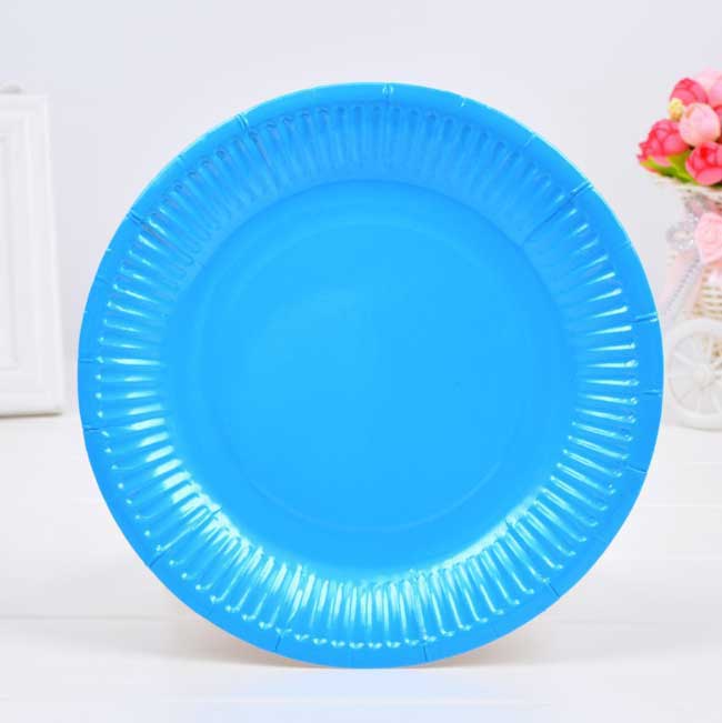 It all starts with colours! Our True coloured dessert size plates are perfect for snacks and cake or dessert.