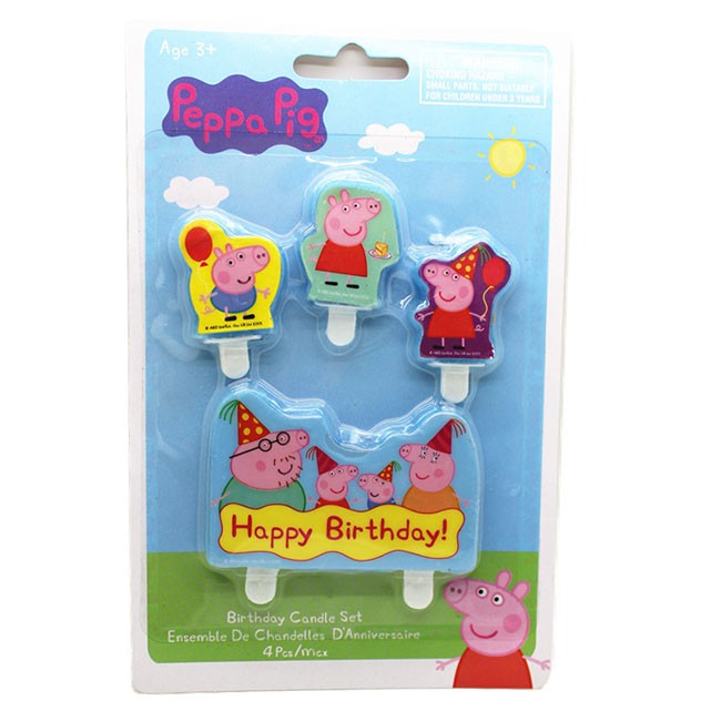 Load image into Gallery viewer, Peppa Pig and Family featured on the cake deco set candle.
